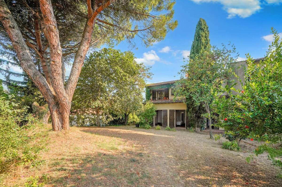 Maison à AUZEVILLE-TOLOSANE