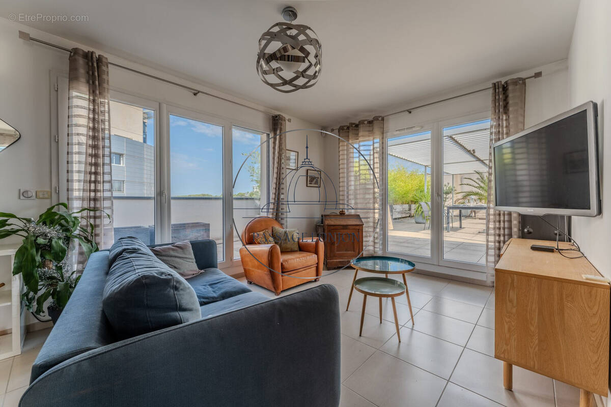 Appartement à CASTELNAU-LE-LEZ