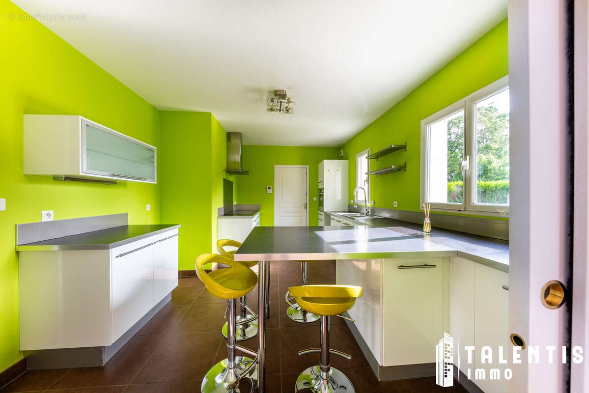 Maison à TREILLIERES