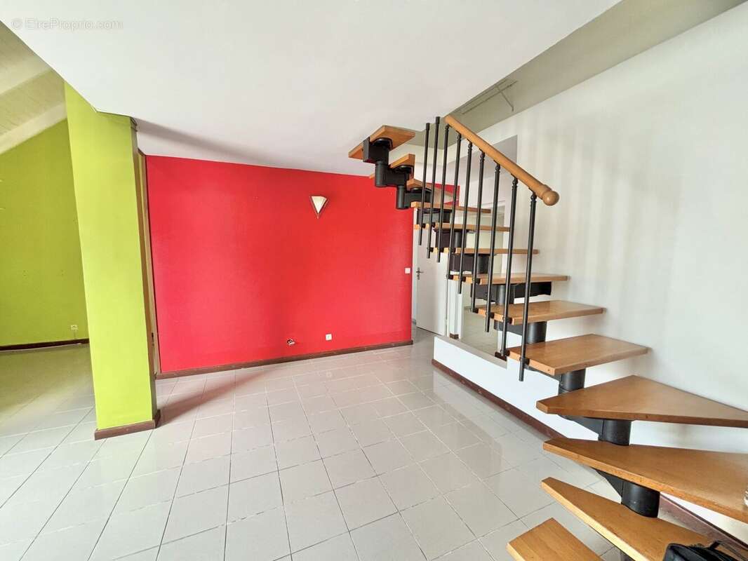 Appartement à LES ABYMES