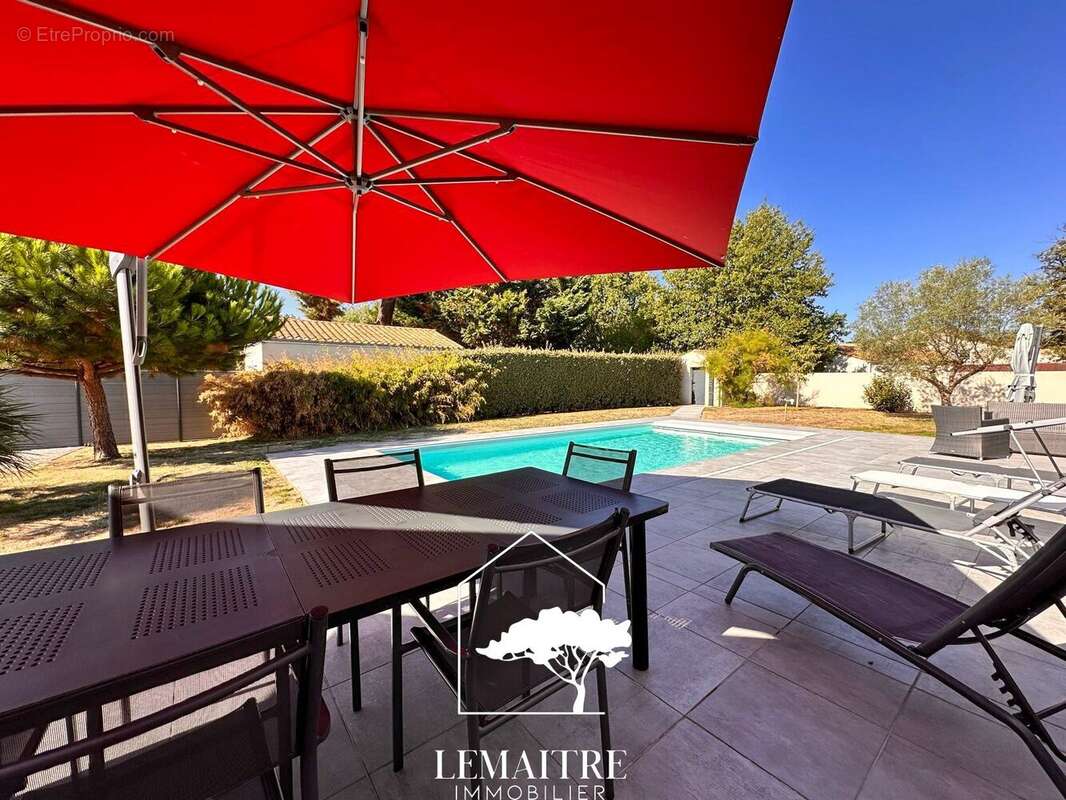 Maison à LES MATHES