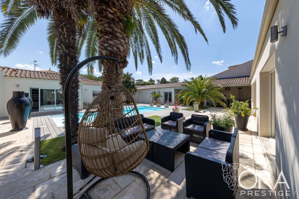 Maison à L&#039;HOUMEAU