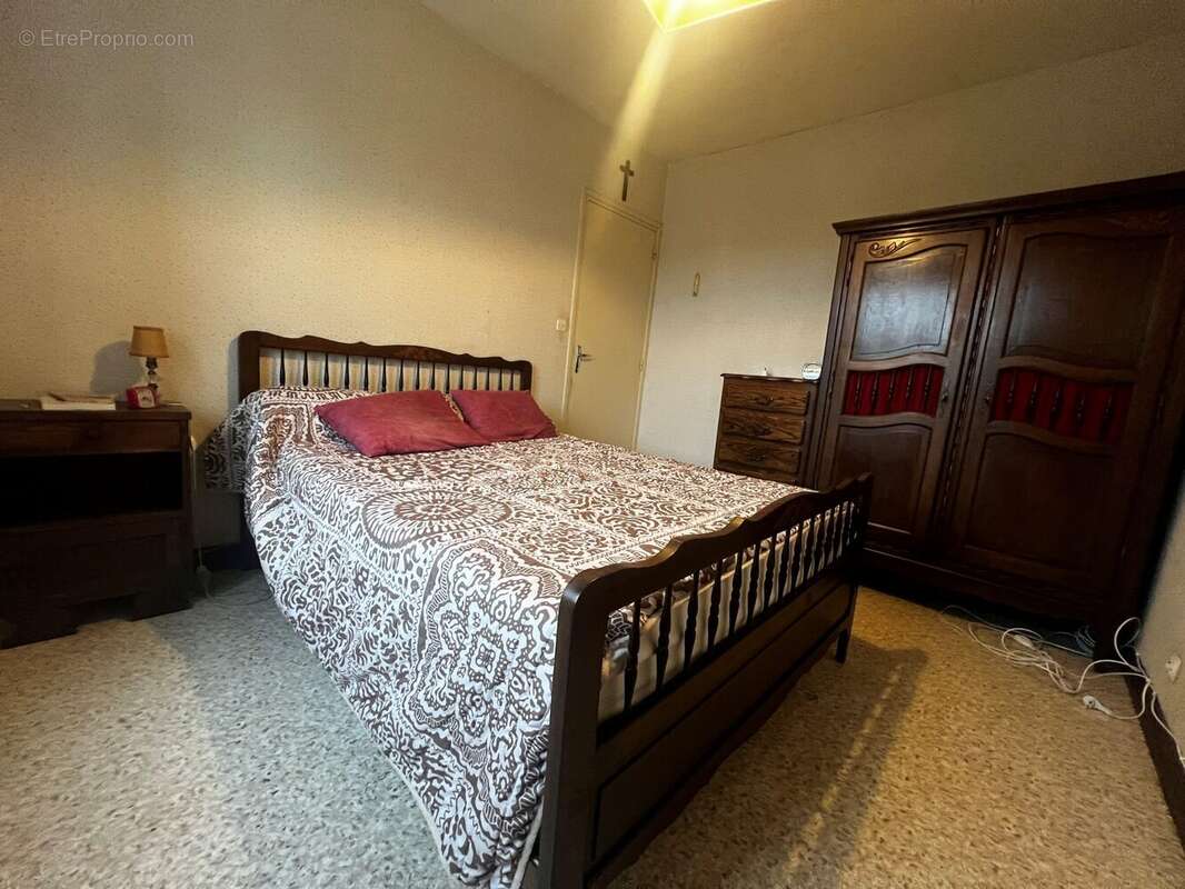 Maison à LE BREUIL-EN-BESSIN