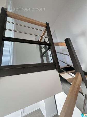 Maison à MONTREUIL-LE-GAST