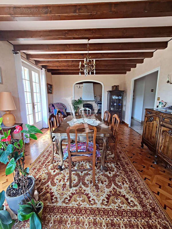 Maison à SAINT-GERMAIN-LAPRADE