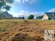 Terrain à LES TROIS-PIERRES