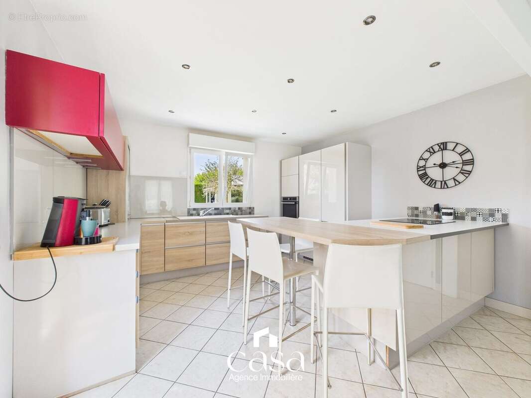 Maison à MONDRAINVILLE