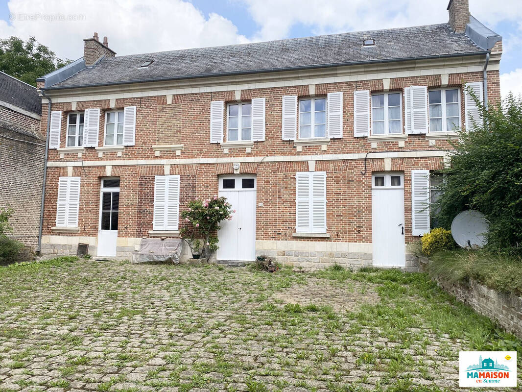 Maison à QUERRIEU
