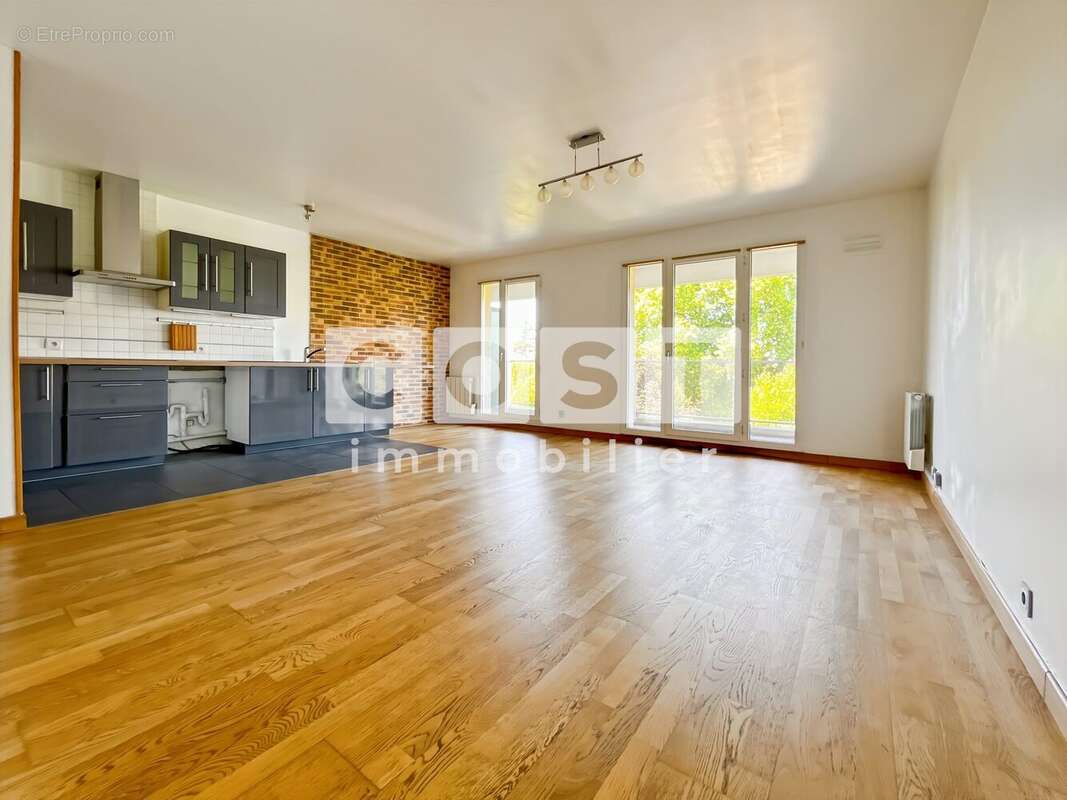Appartement à ASNIERES-SUR-SEINE