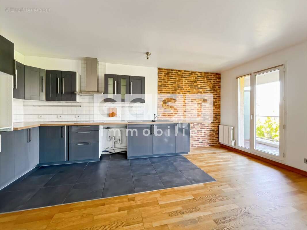 Appartement à ASNIERES-SUR-SEINE