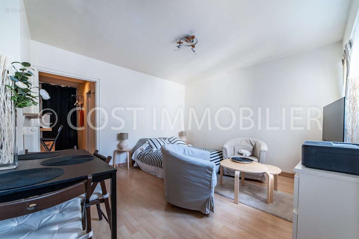 Appartement à ASNIERES-SUR-SEINE