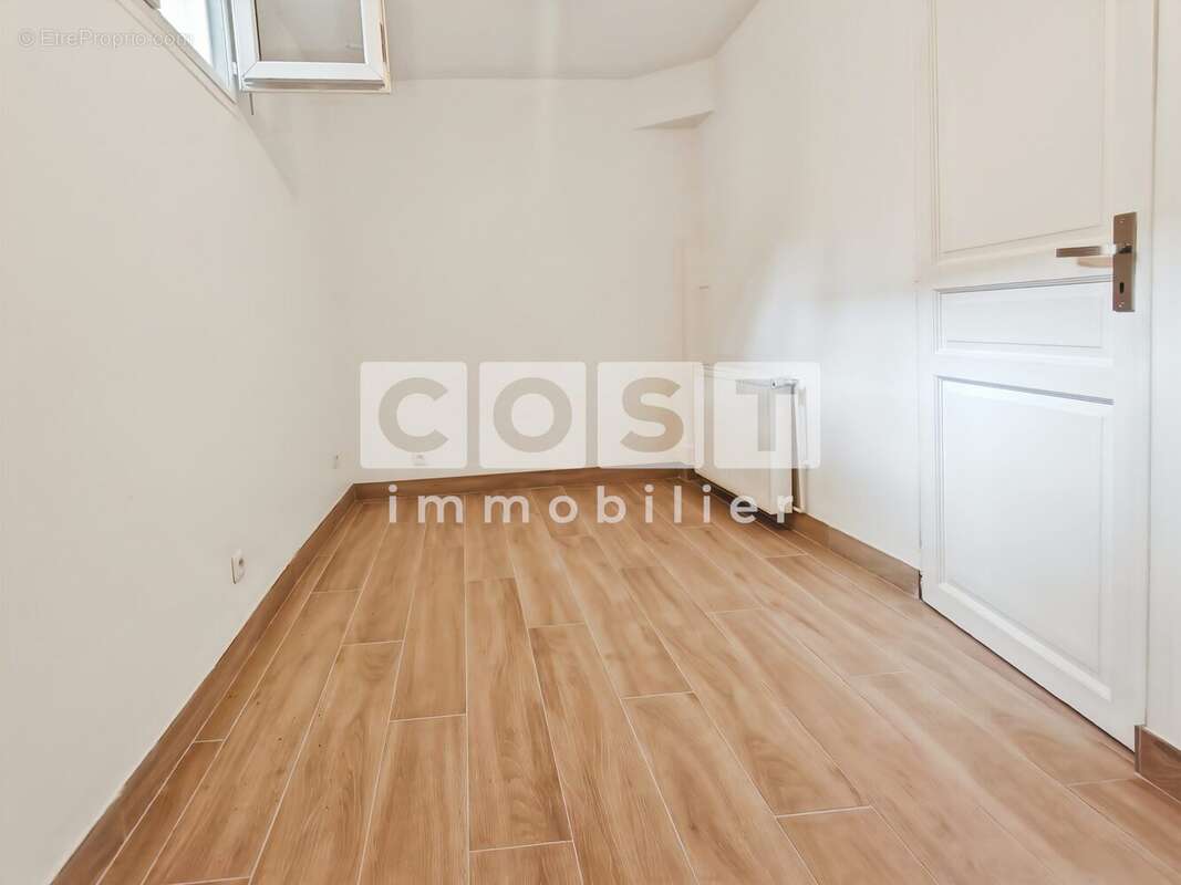 Maison à ASNIERES-SUR-SEINE