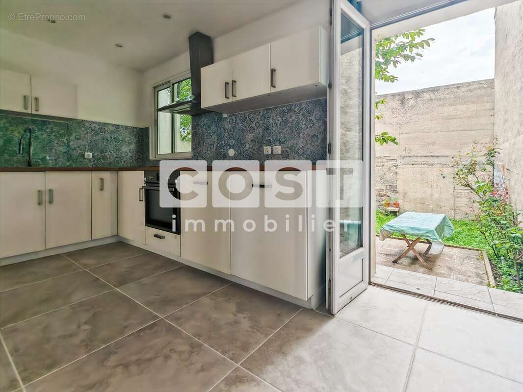 Maison à ASNIERES-SUR-SEINE