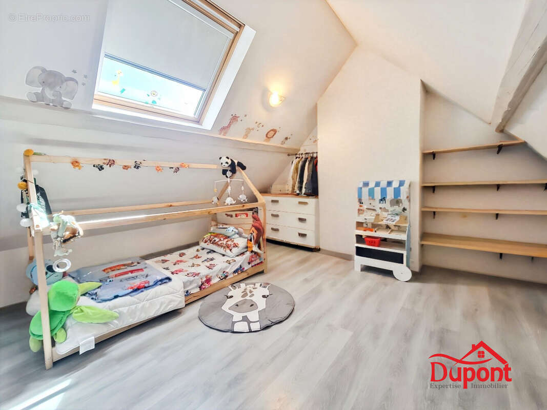 Maison à FONTAINE-AU-PIRE