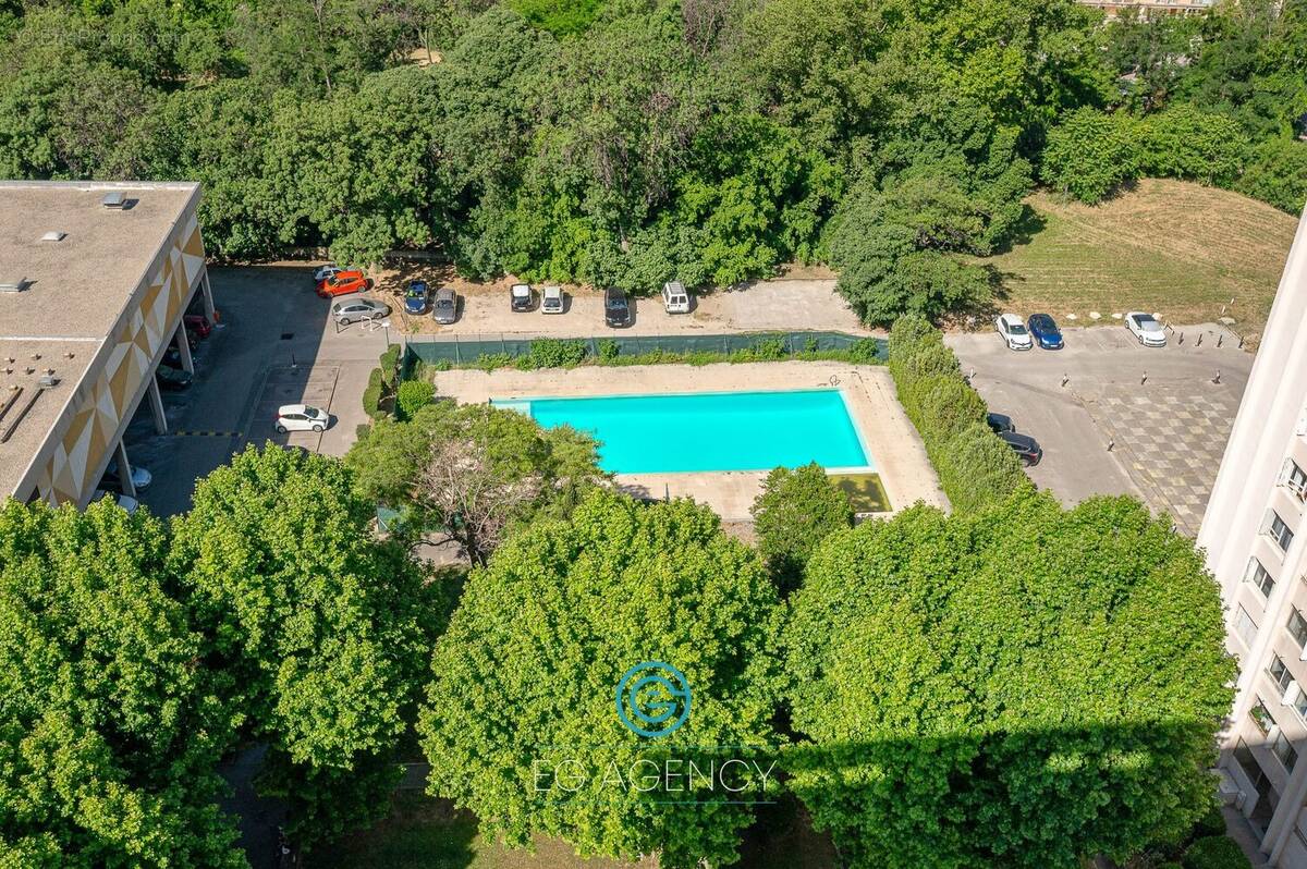 Appartement à MARSEILLE-10E