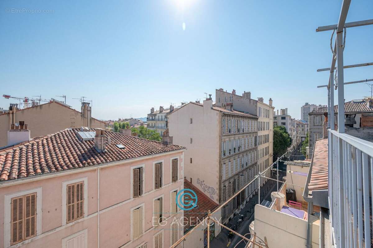 Appartement à MARSEILLE-6E