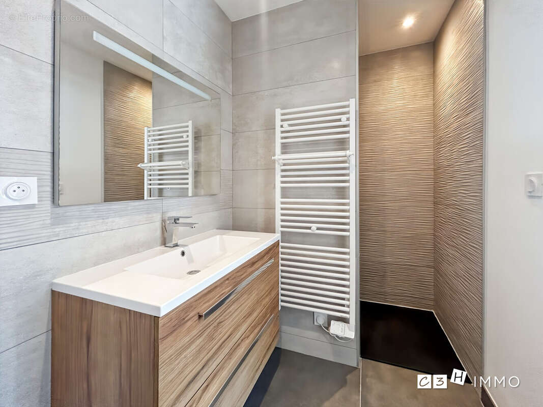 Maison à SAINT-HILAIRE