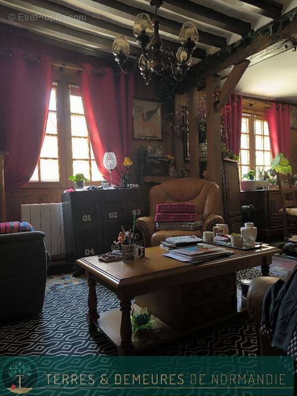 Maison à CORMEILLES