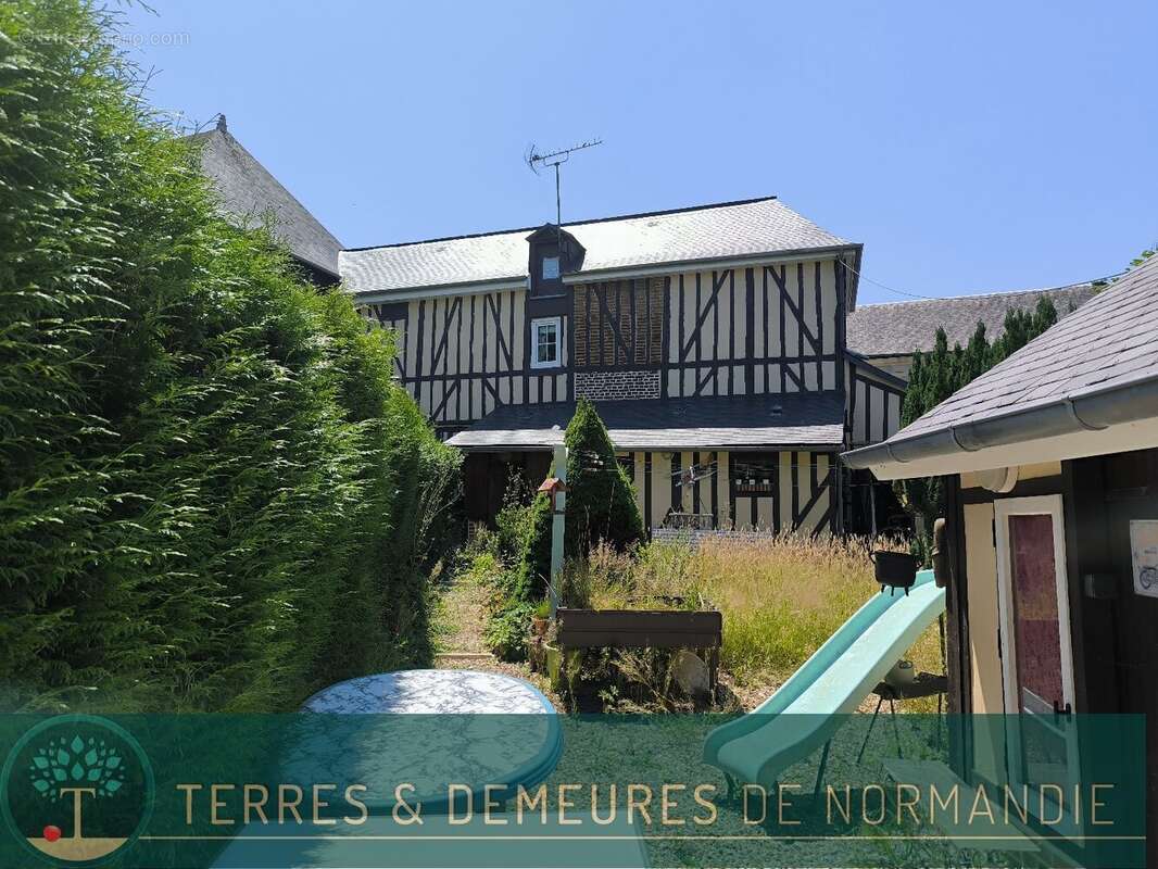 Maison à CORMEILLES