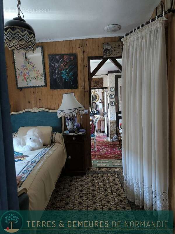 Maison à CORMEILLES