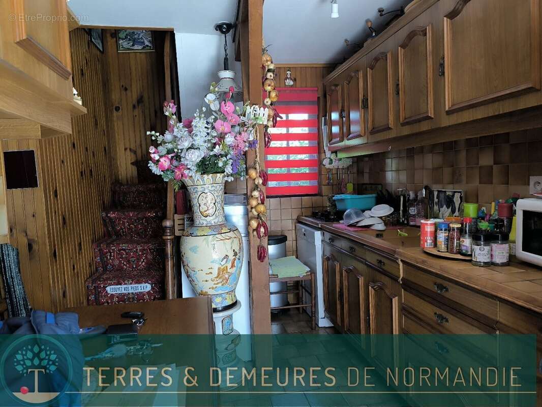 Maison à CORMEILLES