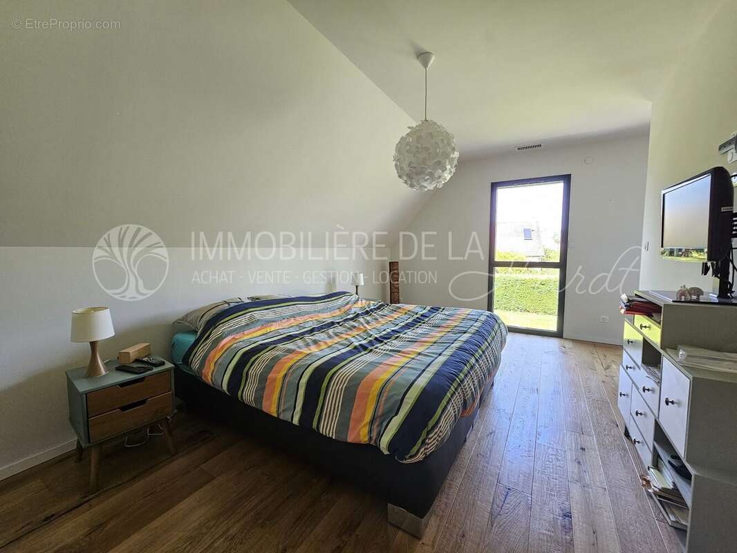 Maison à STEINBRUNN-LE-HAUT