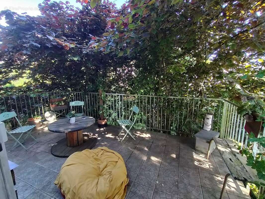 Maison à VOUVRAY-SUR-LOIR