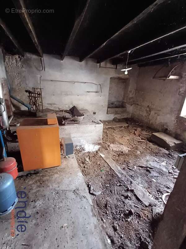 Maison à PRESSIGNAC