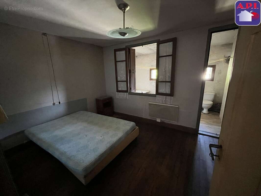 Maison à VILLENEUVE-D&#039;OLMES