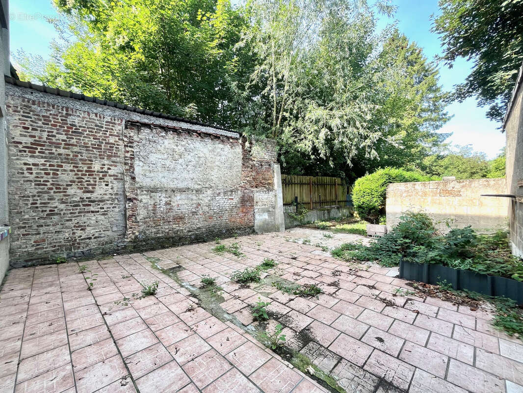 Maison à RECQUIGNIES