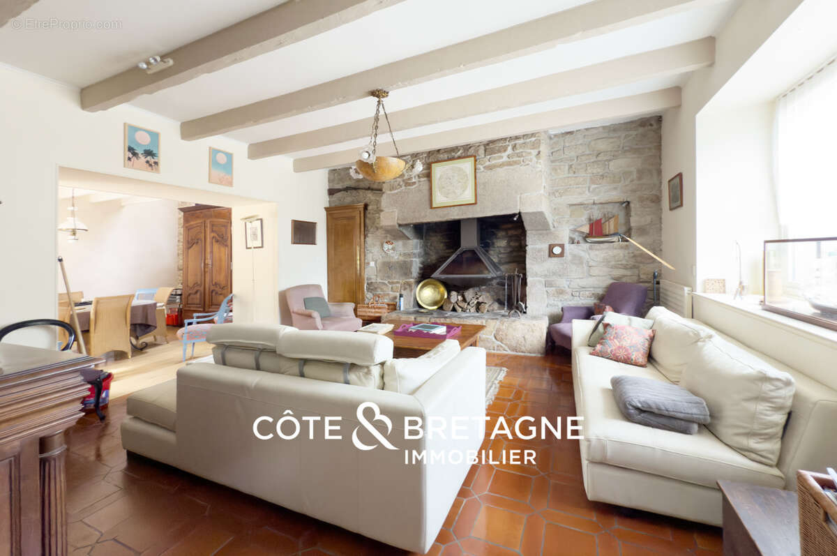 Maison à PLOUMILLIAU