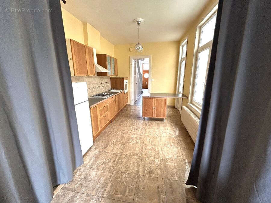 Maison à SAINT-AMAND-LES-EAUX