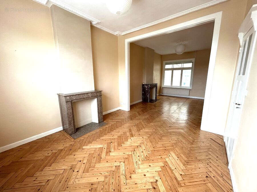 Maison à SAINT-AMAND-LES-EAUX