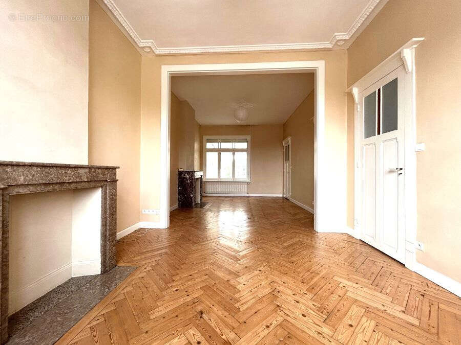 Maison à SAINT-AMAND-LES-EAUX