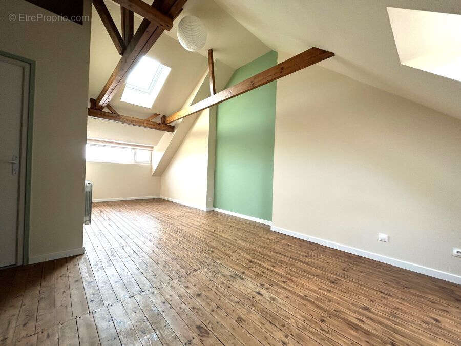 Maison à SAINT-AMAND-LES-EAUX