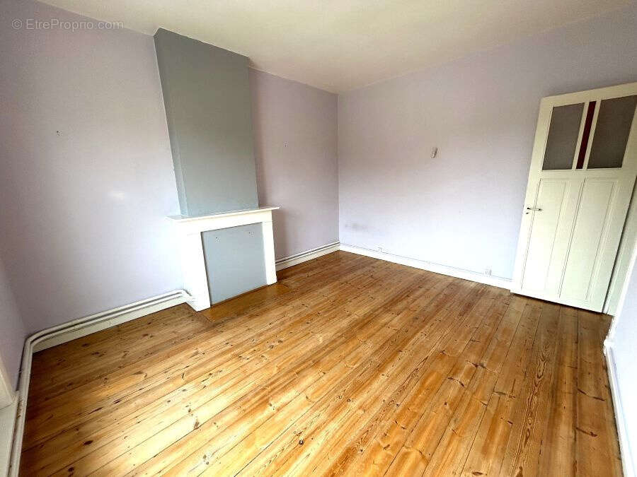 Maison à SAINT-AMAND-LES-EAUX