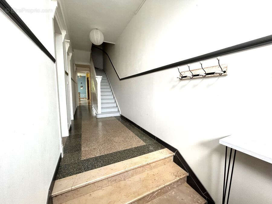 Maison à SAINT-AMAND-LES-EAUX