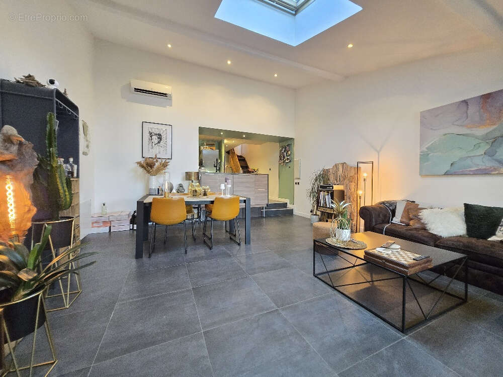 Appartement à BRINDAS