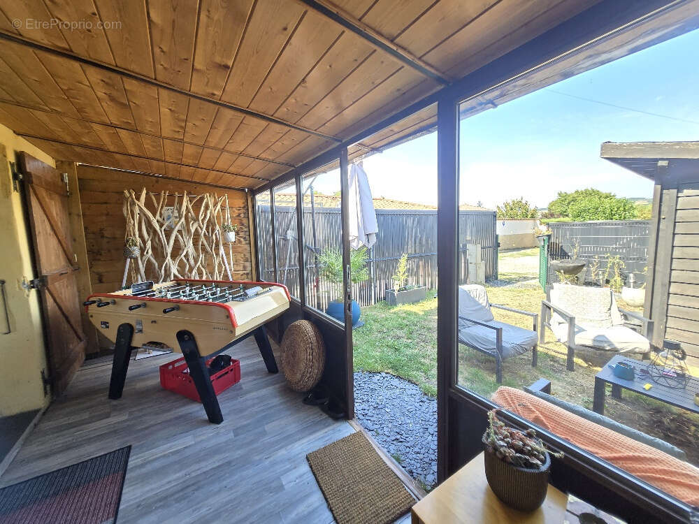 Appartement à BRINDAS