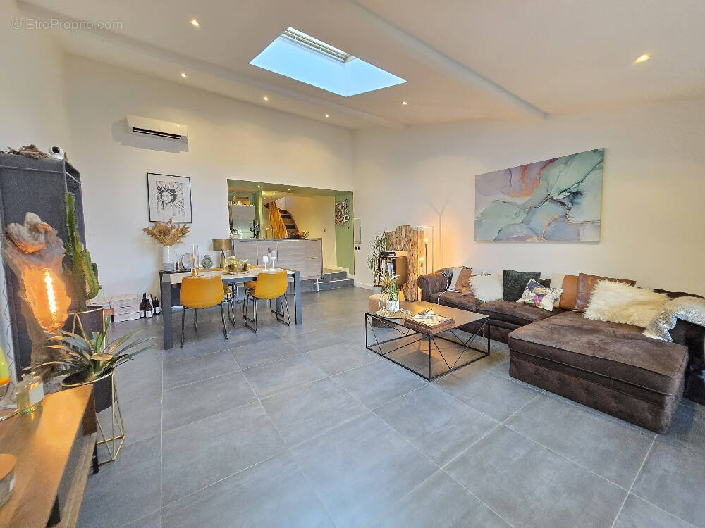 Appartement à BRINDAS