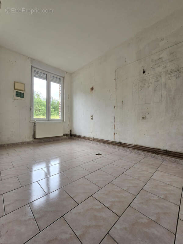 Maison à MARLES-LES-MINES