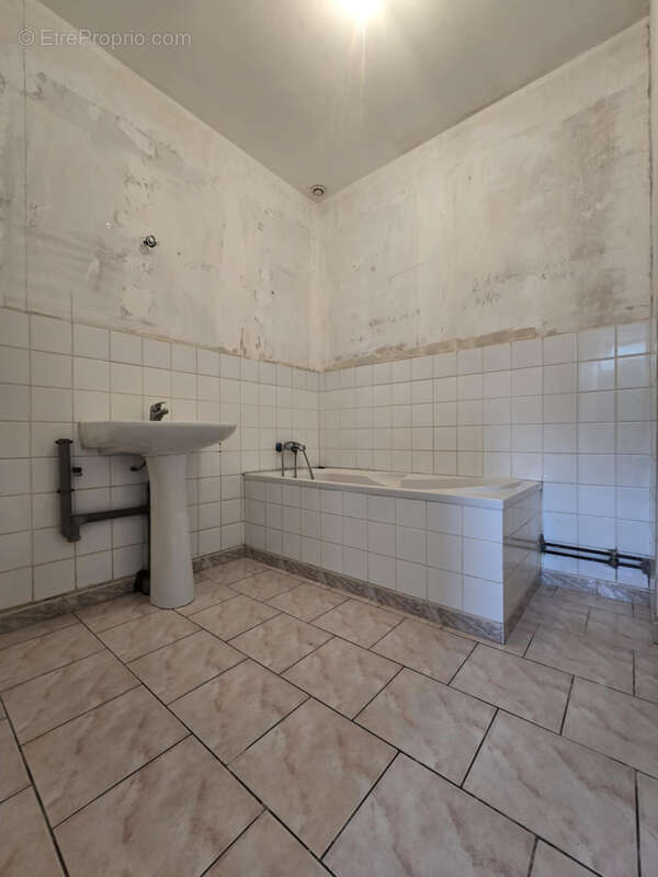 Maison à MARLES-LES-MINES