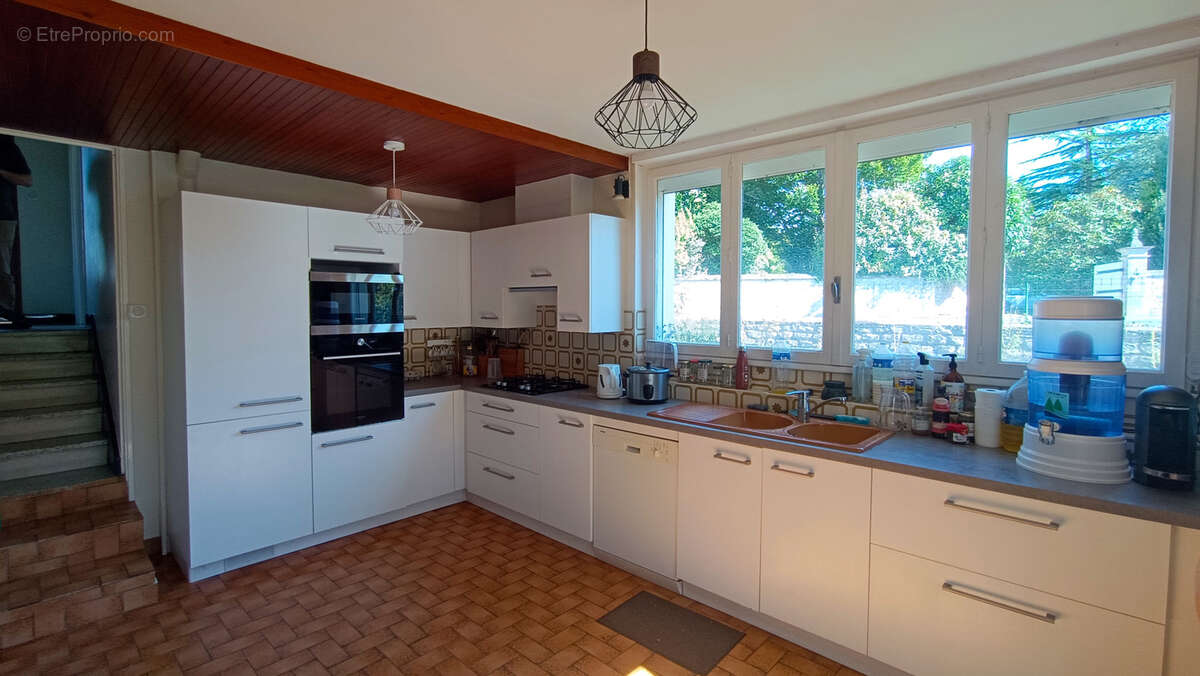 Maison à MORTAGNE-SUR-GIRONDE