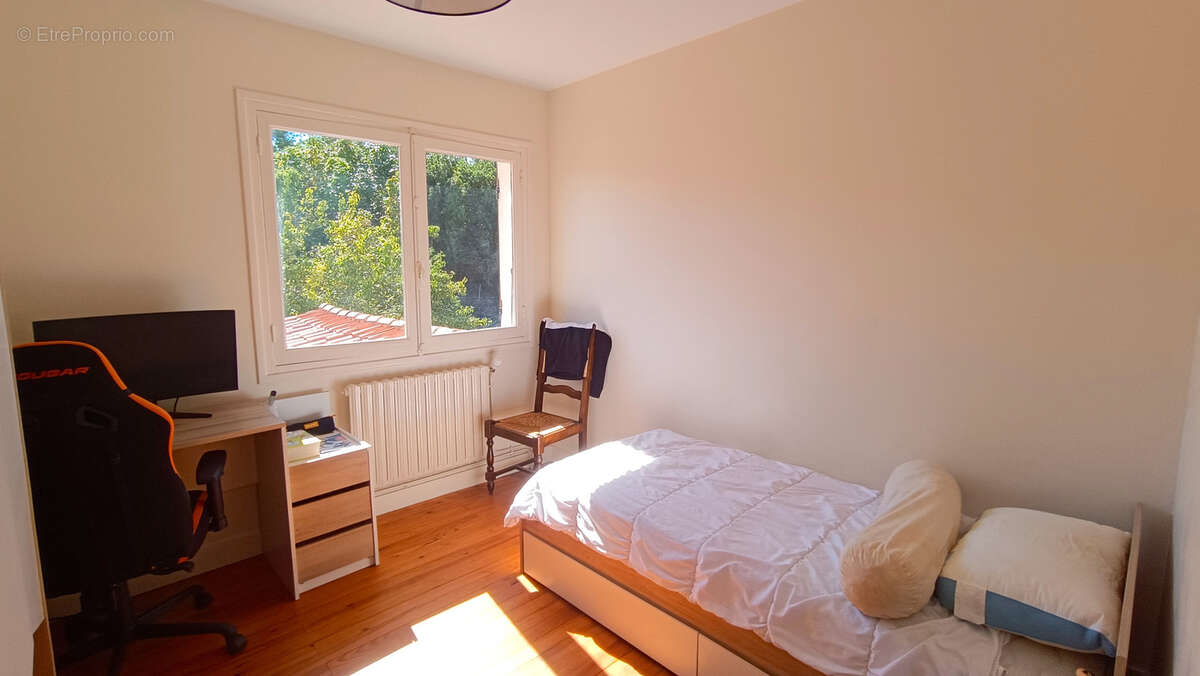 Maison à MORTAGNE-SUR-GIRONDE