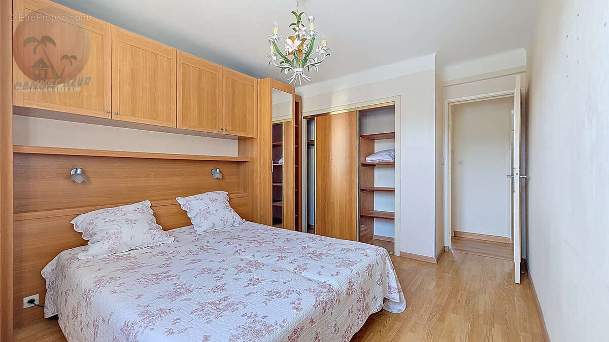 Appartement à LE CANNET