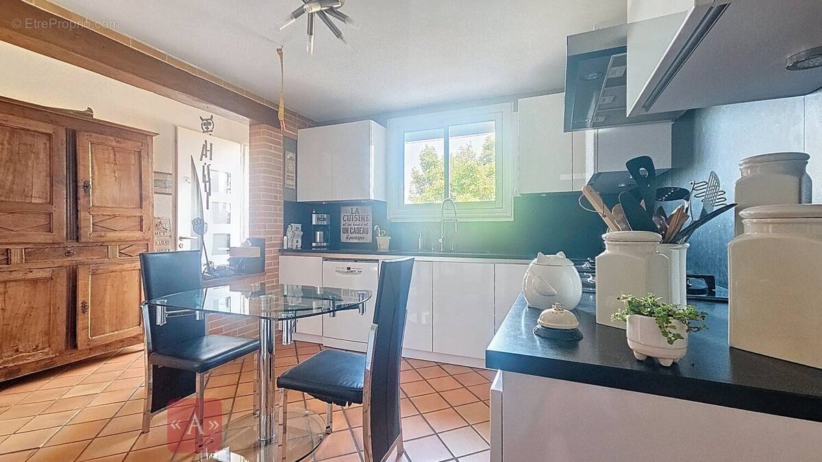 Maison à SAINT-SULPICE