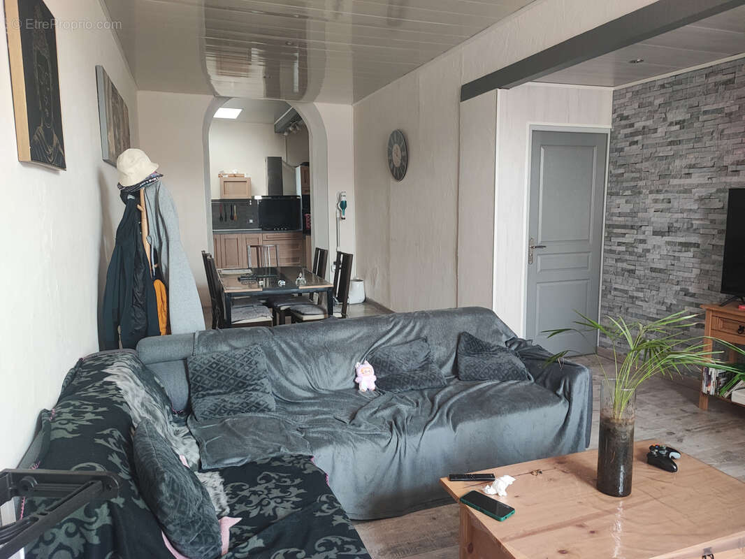 Maison à LA REDORTE