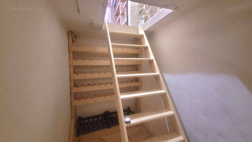 Maison à MONTREDON-DES-CORBIERES