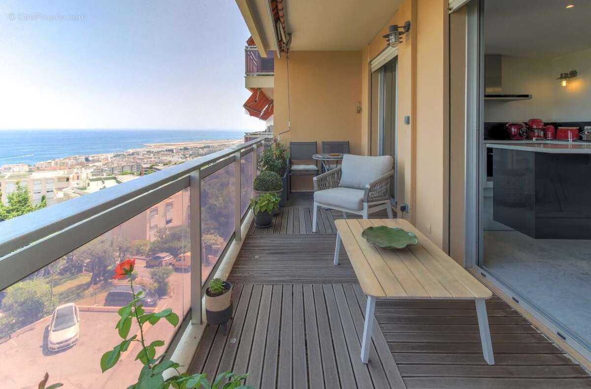 Appartement à NICE
