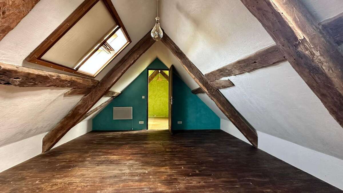 Maison à SAINT-CHRISTOPHE-VALLON